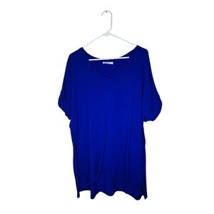 Zénana Women's Royal Blue V-Neck Top short sleeve